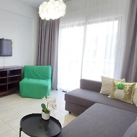 1 Bedroom In Center * Larnaka