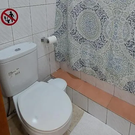 1 Bedroom In Center Apartment *